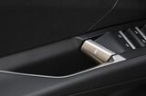 BMW iX3（写真：BMW）