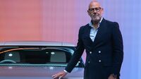 BMW追従を捨て｢1モデル集中｣へ――ジャガーはなぜ豊富なラインナップを全廃し｢タイプ01｣を選んだのか