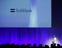 ソフトバンク、営業益予想引き下げの深刻度 孫社長は前向きと強調