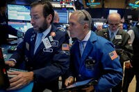 米国株は反落､法人税減税の先送り案を嫌気 政策が実現しなくても株高は継続するのか