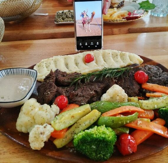 ラクダのステーキ