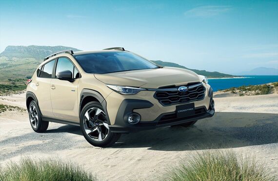 「クロストレック」はそれまでの「XV」からグローバルネームへと変更した2022年に登場（写真：SUBARU）