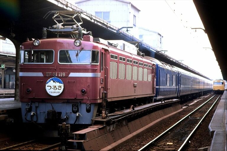 まとめ20%OFF！！EF81型機関車 鉄道写真。トレインブロマイド。1枚。 画像 | ｢EF81｣万能選手の電気機関車