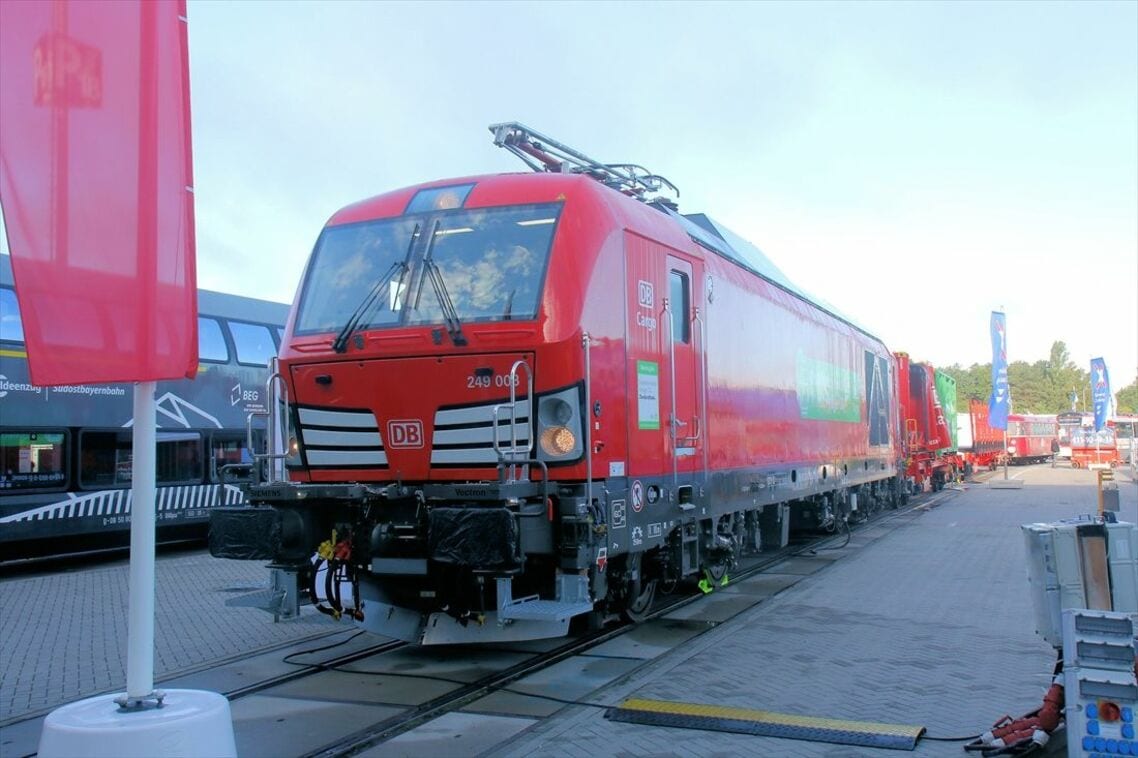 ドイツ鉄道貨物部門が導入したヴェクトロンDM