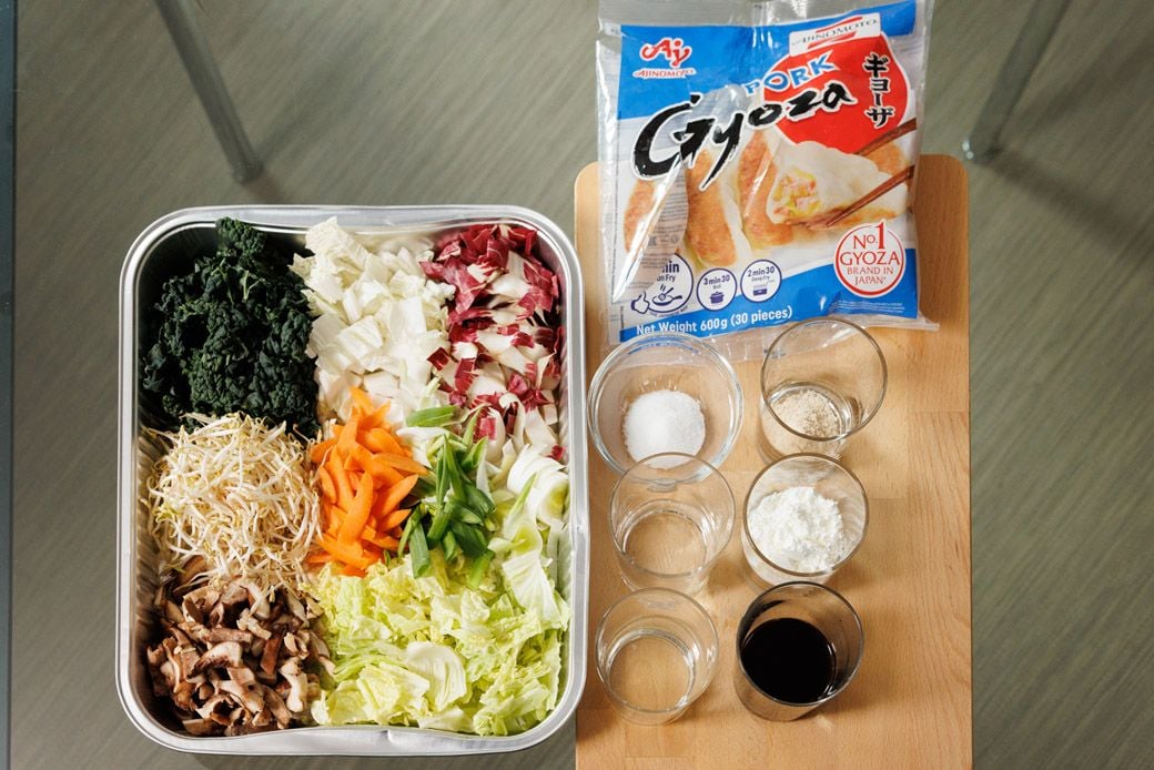 POWER GYOZA DON使用食材と調味料
