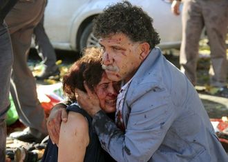 過去最悪の自爆攻撃､トルコ首都で95人死亡