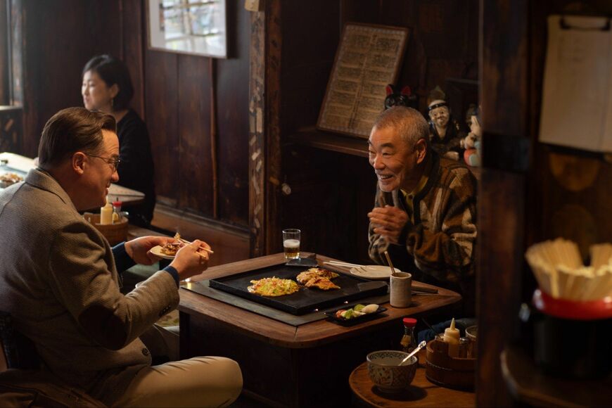 日本の名優・柄本明さんも出演しています（写真：©2026 Searchlight Pictures. All Rights Reserved.）