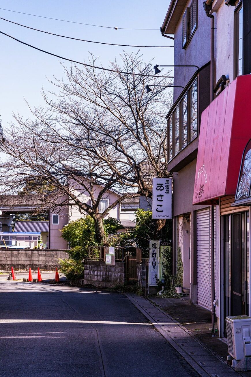 鉢形駅前