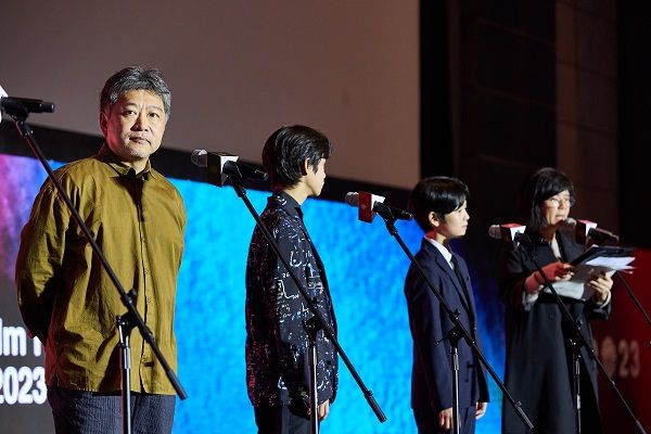 怪物 釜山国際映画祭 是枝裕和