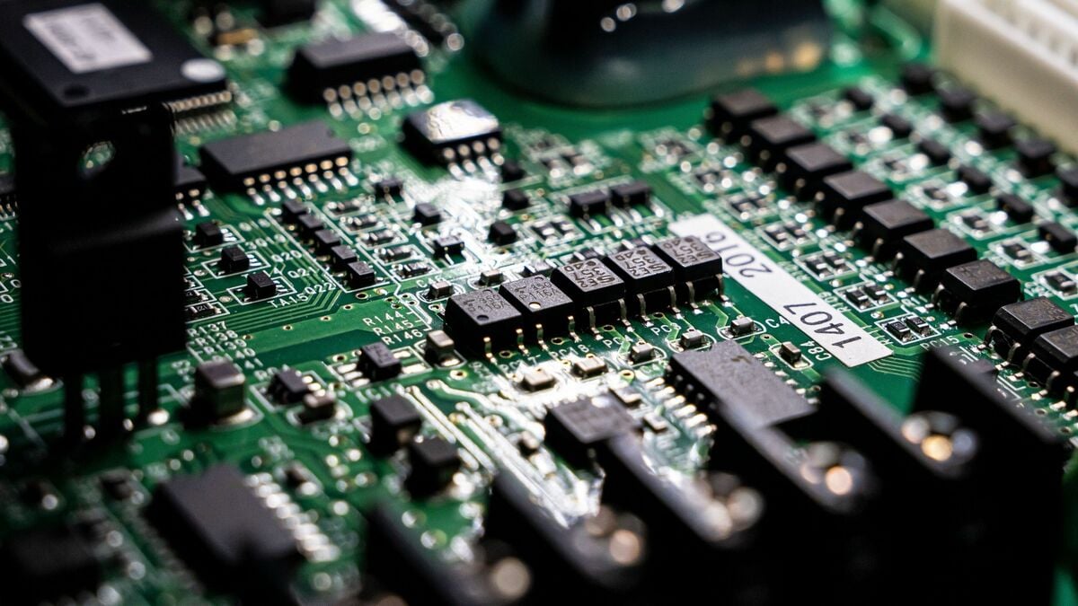 半導体物色がシフトする｢電子部品｣､評価期待の中小型3銘柄｜会社四季報 
