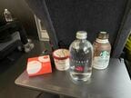 ビジネスクラスで提供される軽食類
