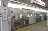 ホームドアの運用を開始した八尾南駅（撮影：伊原薫）