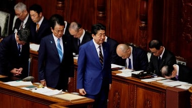 Whoever  Takes Over, Next Japan PM Faces Daunting Challenges