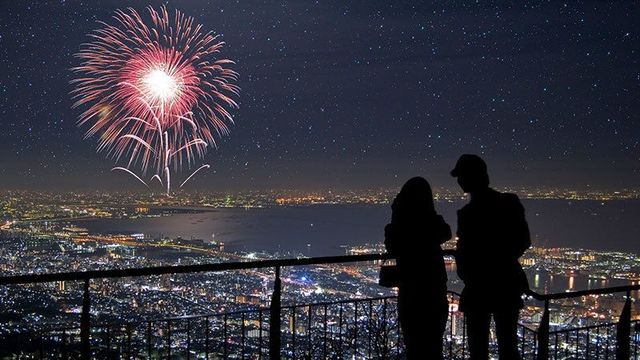 花火デートした男女が高確率で結婚するワケ 恋愛 結婚 東洋経済オンライン 社会をよくする経済ニュース