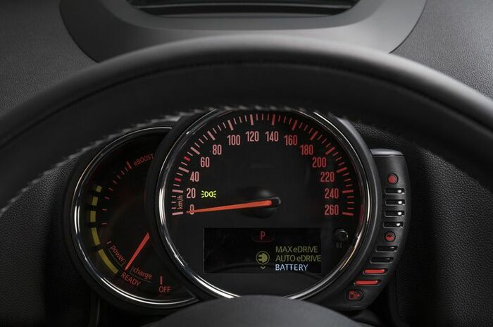 ミニ クーパー S E カントリーマン（クロスオーバー） オール4｜MINI Cooper S E Countryman ALL4