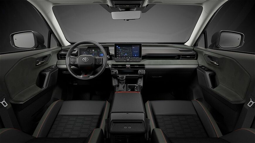 トヨタ新型「RAV4 ADVENTURE（プロトタイプ）」（写真：トヨタ自動車）