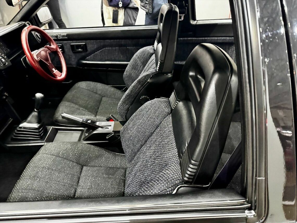 内装も当時の雰囲気を重視しつつ、現代のテイストが加味されている（筆者撮影）