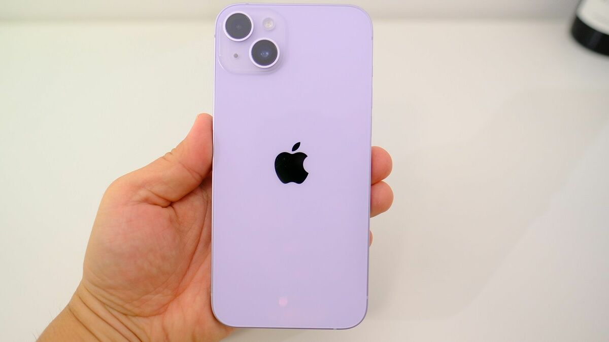大画面なのに軽い｢iPhone 14 Plus｣実機レビュー ｢動画を見たい｣｢価格は