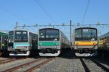 205系。左から相模線・埼京線・南武線向け（筆者撮影）