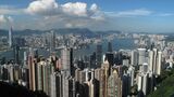 投資移民プログラムの再開の背景には、停滞する香港経済に対するテコ入れ効果への期待がある（写真はイメージ）