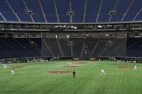 ソフトバンクホークスが特損で75億円の最終赤字 日本シリーズ4連覇もコロナ禍の悪影響に沈む