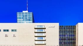 中東情勢急変で再評価された短波によるNHKの国際放送／だが台湾の放送局と混信､受信困難というトラブルを招いた訳