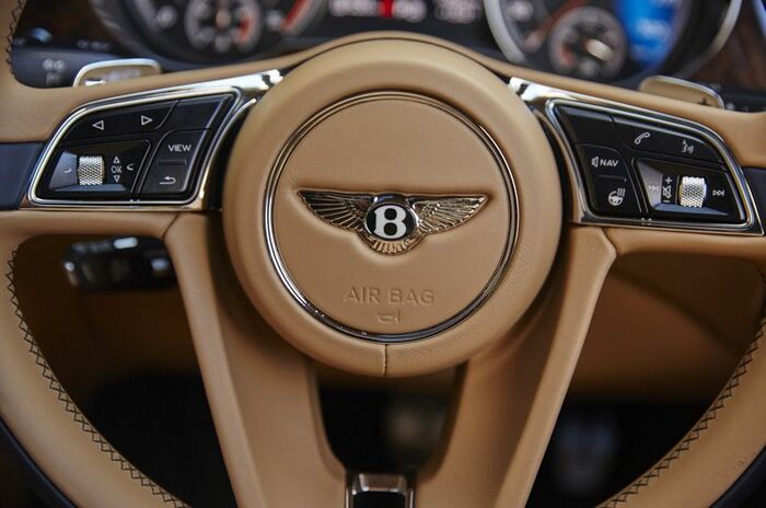 ベントレー ベンテイガ｜Bentley Bentayga