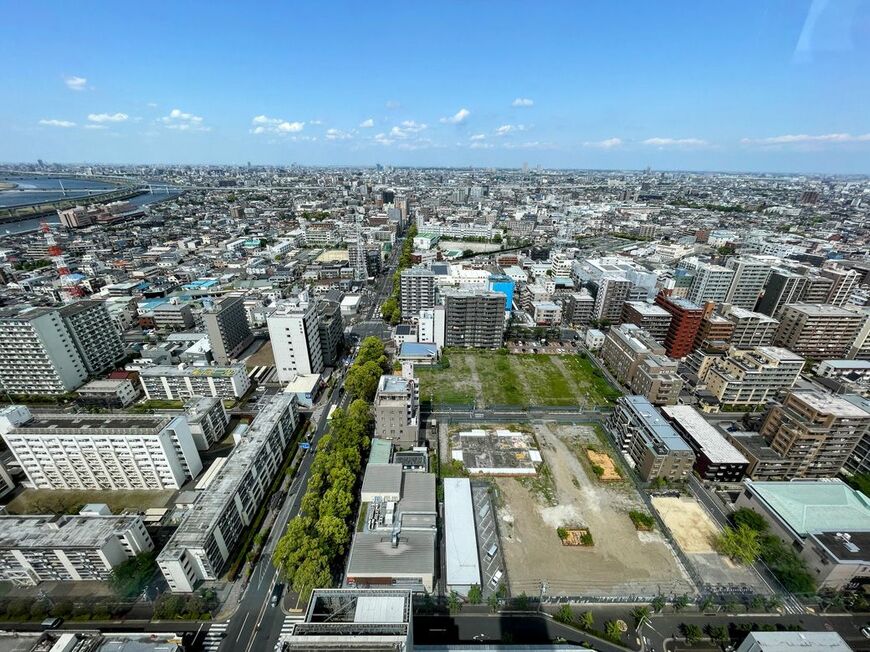 敷地面積約9600㎡の新庁舎計画地（筆者撮影） 