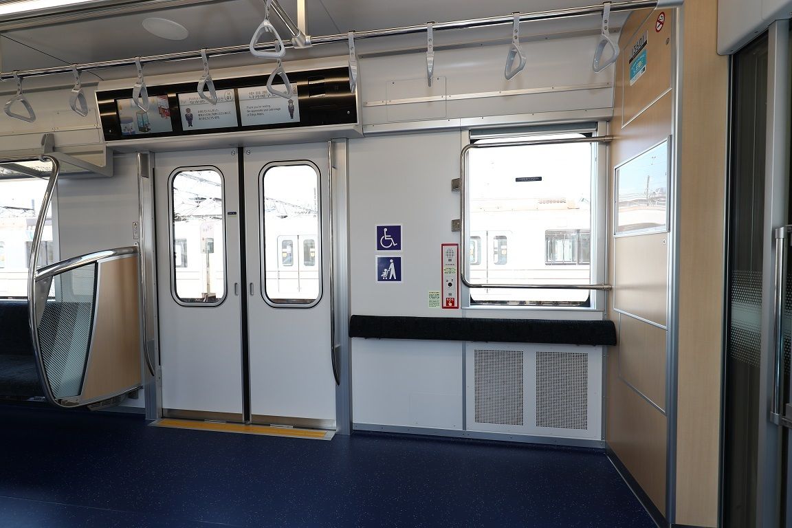 日比谷線の新型車両は ホームドア 仕様だ 通勤電車 東洋経済オンライン 経済ニュースの新基準