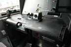 運転台もどこかレトロフューチャー