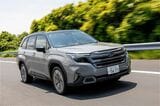 スバルの新型「フォレスター Premium S:HEV EX」（写真：SUBARU）