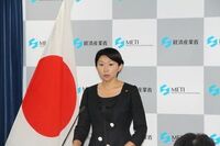 安倍政権はなぜ｢女性活用｣に追い込まれたか 移民問題と｢輝く女性｣の意外な関係？