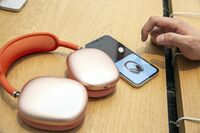 アップルが高性能ヘッドホンで起こす再旋風 549ドルもするエアポッドマックスが尖兵に