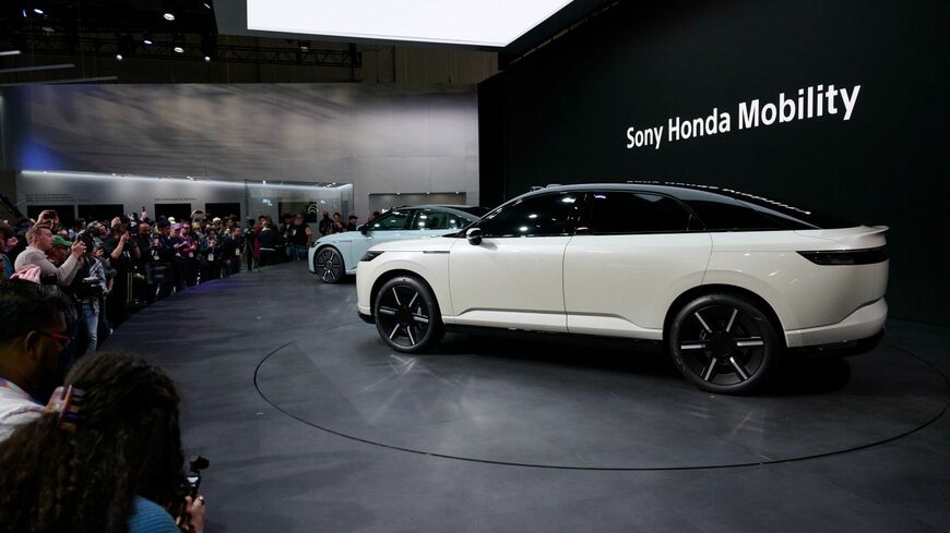 2026年1月、アメリカのラスベガスで行われた「CES2026」に展示された「アフィーラ」（写真：ブルームバーグ）