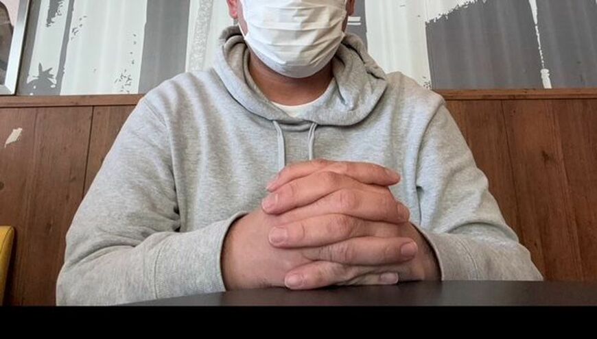 「見た目は障害者とわからないような自分が、健常者の皆さんが働いて納めた保険料が原資の障害年金を申請するのは申し訳ない」と繰り返すマサアキさん。彼自身がネットの“弱者叩き”に呪縛されているようにもみえた（画像：マサアキさん提供）