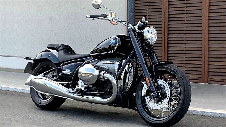 BMW Motorradの最新モデル「R18」（筆者撮影）