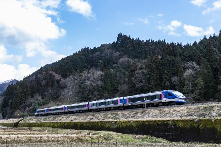 岡山・兵庫・鳥取の3県を跨ぐ智頭急行は陰陽連絡の大動脈（撮影：鼠入昌史）