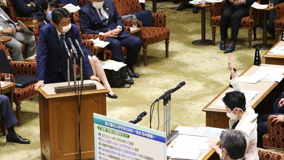 アベノマスク､安倍首相はどこで誤ったのか 不良品が相次ぎ発覚､納入