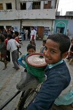 多くの国で水をめぐっての大きな格差が生じている