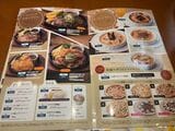 グリル料理も豊富（筆者撮影）
