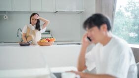 家事シェアが進んでも｢台所｣だけは別問題？ キッチンが特定の人の"聖域"と化す｢4つの理由｣