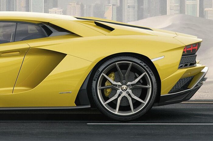 ランボルギーニ アヴェンタドールS｜Lamborghini Aventador S