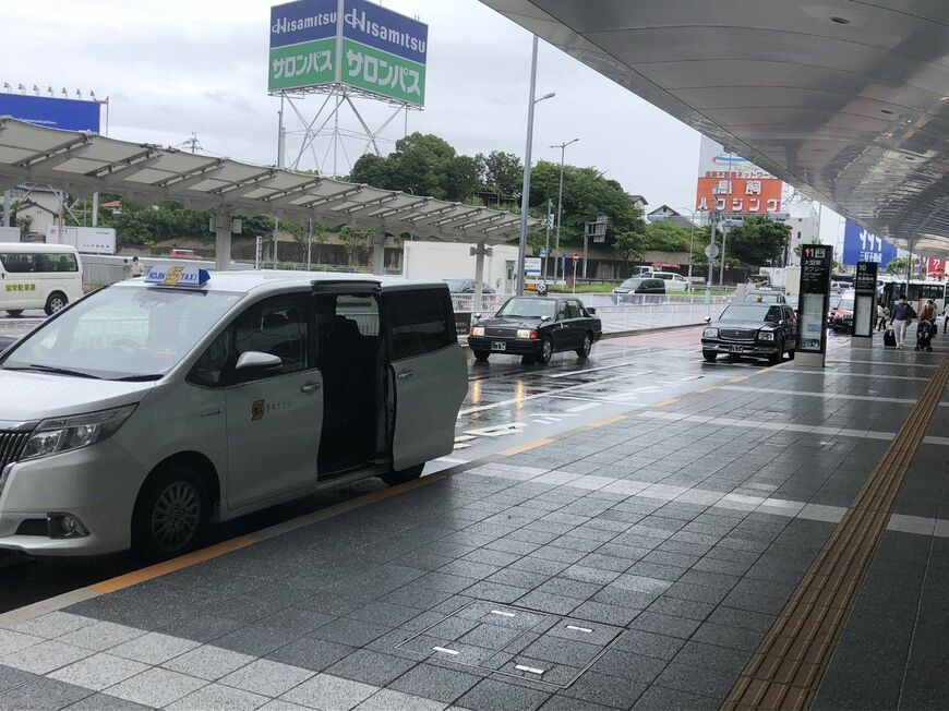福岡空港のタクシー