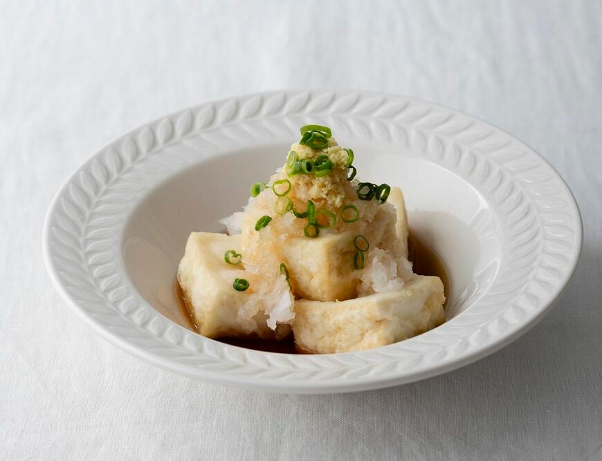 （写真：『小麦粉、卵、乳製品なし！まいにち食べたい米粉のパン・おやつ・料理』）