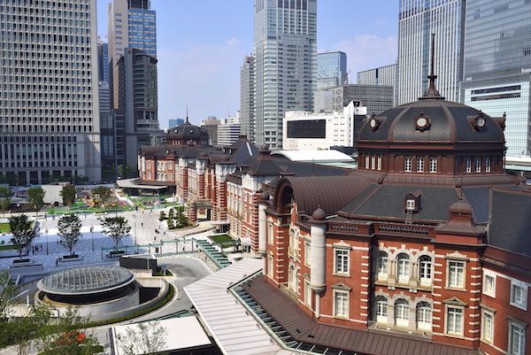 東京駅丸の内駅舎・太平洋戦争で失った3階部分を復原し創建当時の姿に戻した（写真：J6HQL／PIXTA）