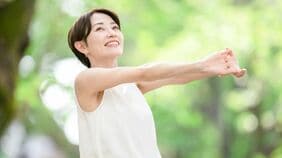 仕事の効率が劇的に変わる｢公園散歩｣の驚くべき効能…認知機能が20％向上､最新の｢環境神経科学｣が解明した脳の回復術