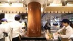 フルーツ売り場の奥にはチョコレートファウンテンがある