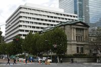 日銀が政策金利を0.75%へ30年ぶり水準に利上げ