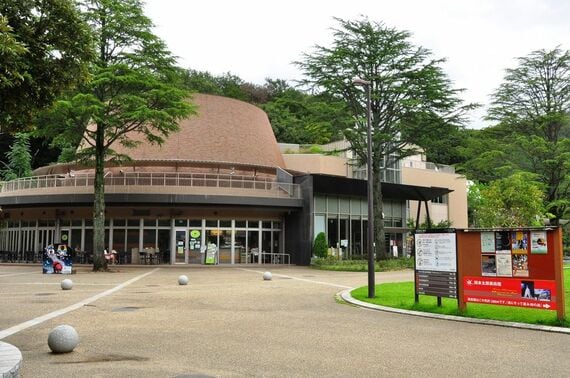 「かわさき宙(そら)と緑の科学館」