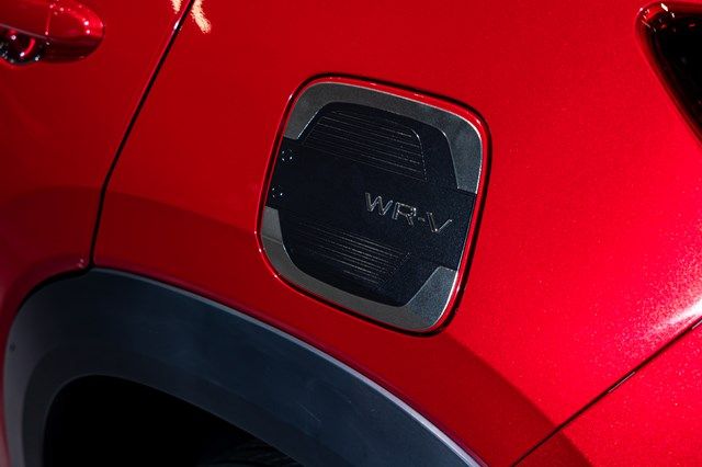 ホンダの新型SUV「WR-V」（写真：三木宏章）